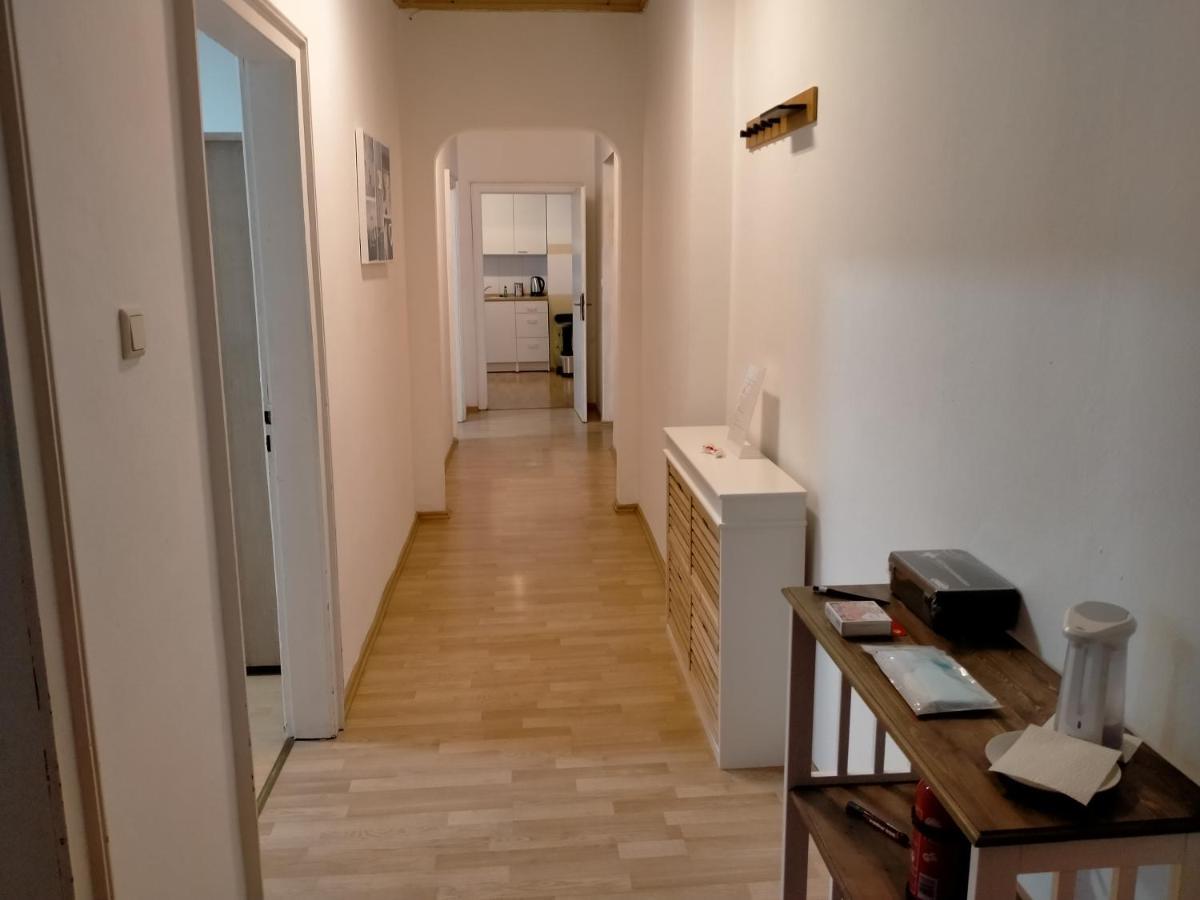 Ferienwohnung Macfewo Im Zentrum Von มาเยิน ภายนอก รูปภาพ