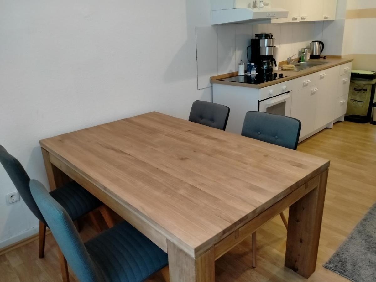 Ferienwohnung Macfewo Im Zentrum Von มาเยิน ภายนอก รูปภาพ