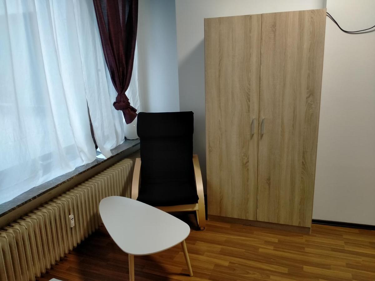 Ferienwohnung Macfewo Im Zentrum Von มาเยิน ภายนอก รูปภาพ