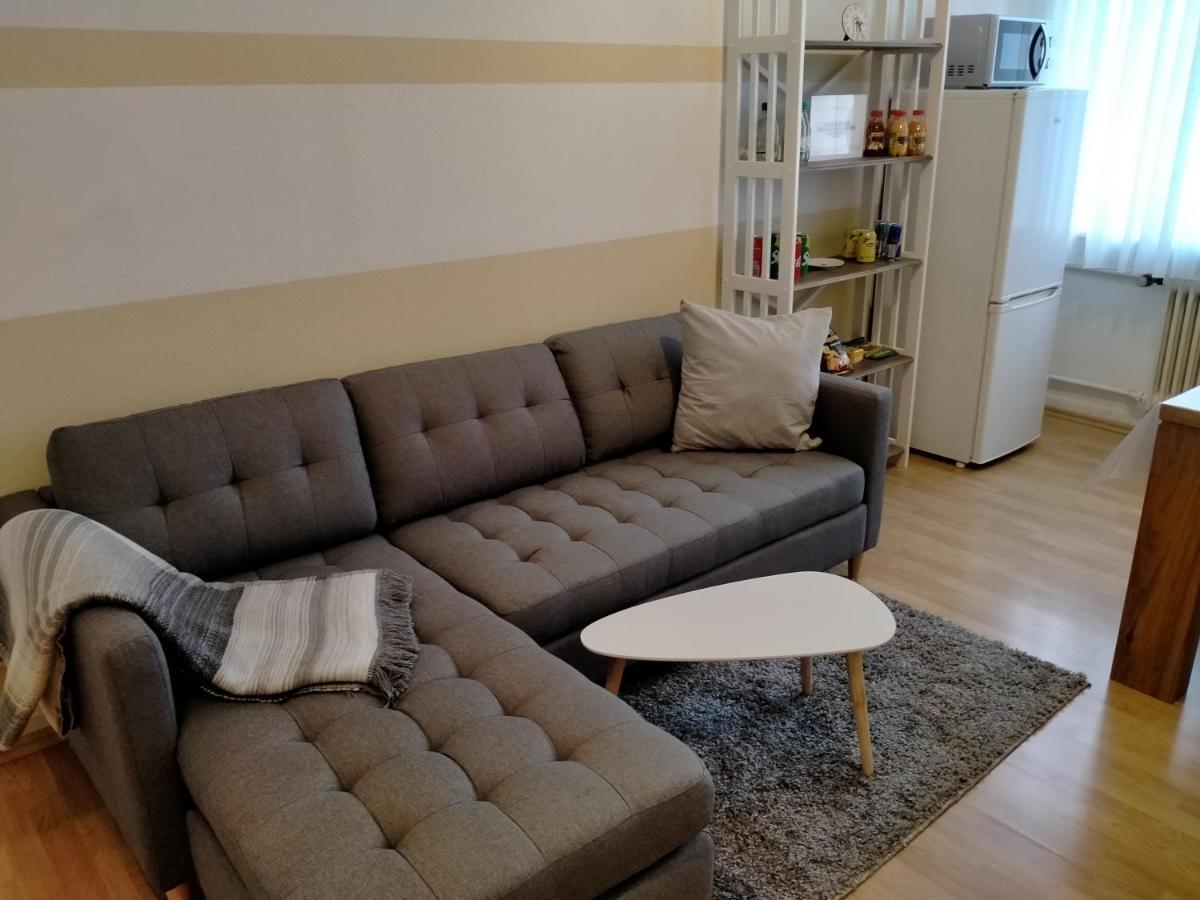 Ferienwohnung Macfewo Im Zentrum Von มาเยิน ภายนอก รูปภาพ